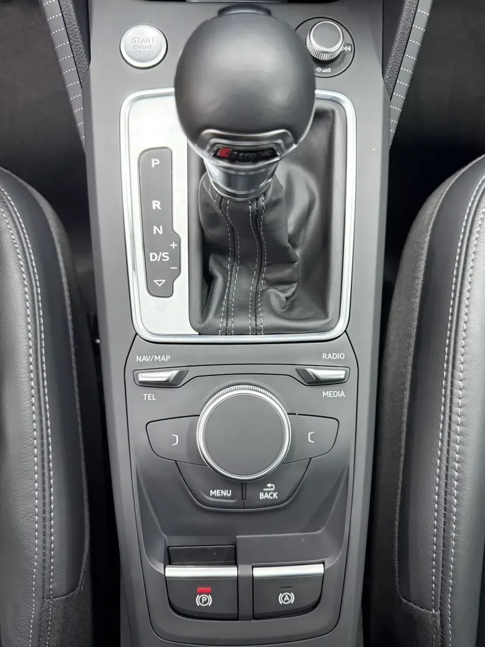 Audi Q2L Audi Q2L 2022 35 TFSI Stylish Dynamic 2023 — thumbnail 5