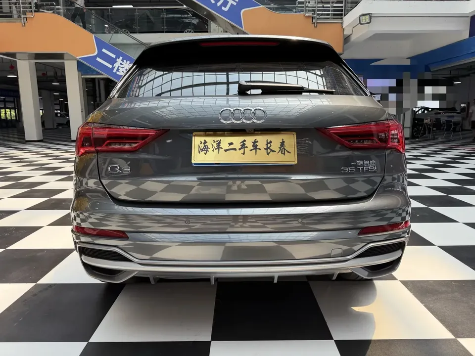 Audi Q3 Audi Q3 2021 35 TFSI Stylish Dynamic 2022 — thumbnail 2