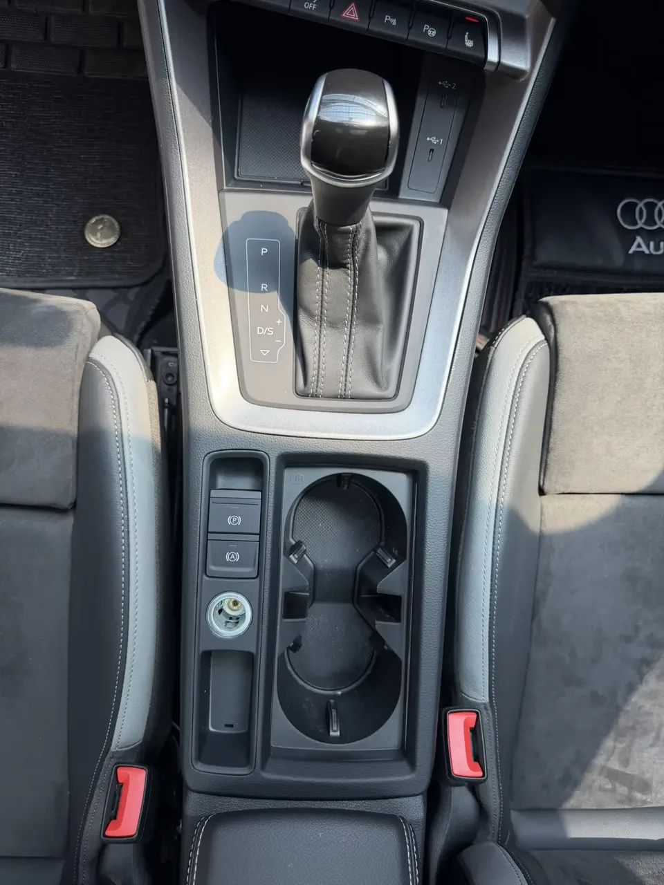 Audi Q3 Audi Q3 2021 35 TFSI Stylish Dynamic 2022 — thumbnail 5