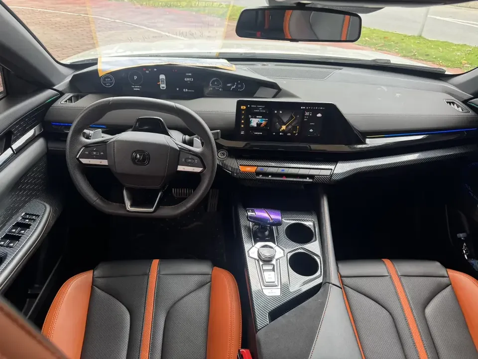 Changan UNI-V Changan UNI-V 2024 1.5T Premium Sports 2024 — thumbnail 4