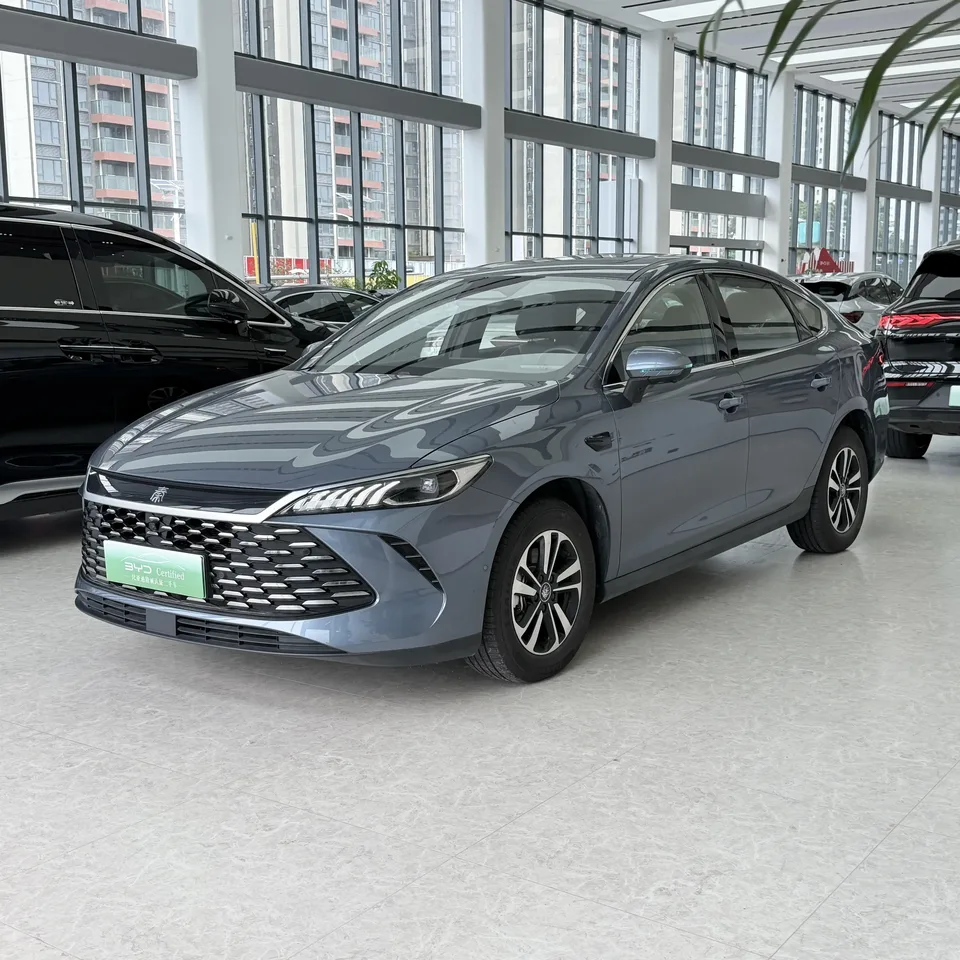 BYD Qin PLUS DM Qin PLUS DM 2025 DM-i 120KM Intelligent Driving Edition 2025 — photo 1, buy with delivery to Moscow