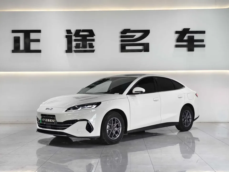 BYD Seal 06DM Seal 06DM 2026 DM-i 128KM Luxury Edition 2026 — photo 1, buy with delivery to Moscow