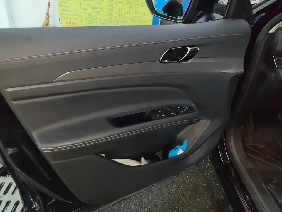 Ford Equator Sport Leading 2023 EcoBoost 170 2024 — thumbnail 5