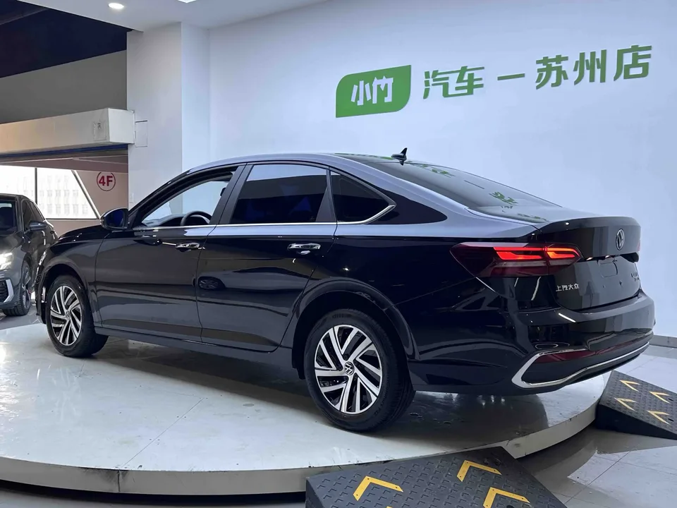 Volkswagen Lavida Lavida 2023 280TSI DSG Full Elegance Edition 2022 — thumbnail 2