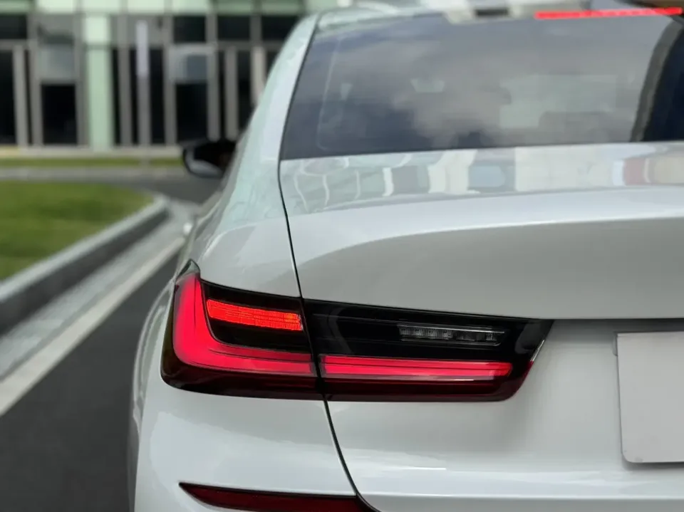 BMW 3 Series BMW 3 Series 2022 320Li M Sport Package 2022 — миниатюра 3