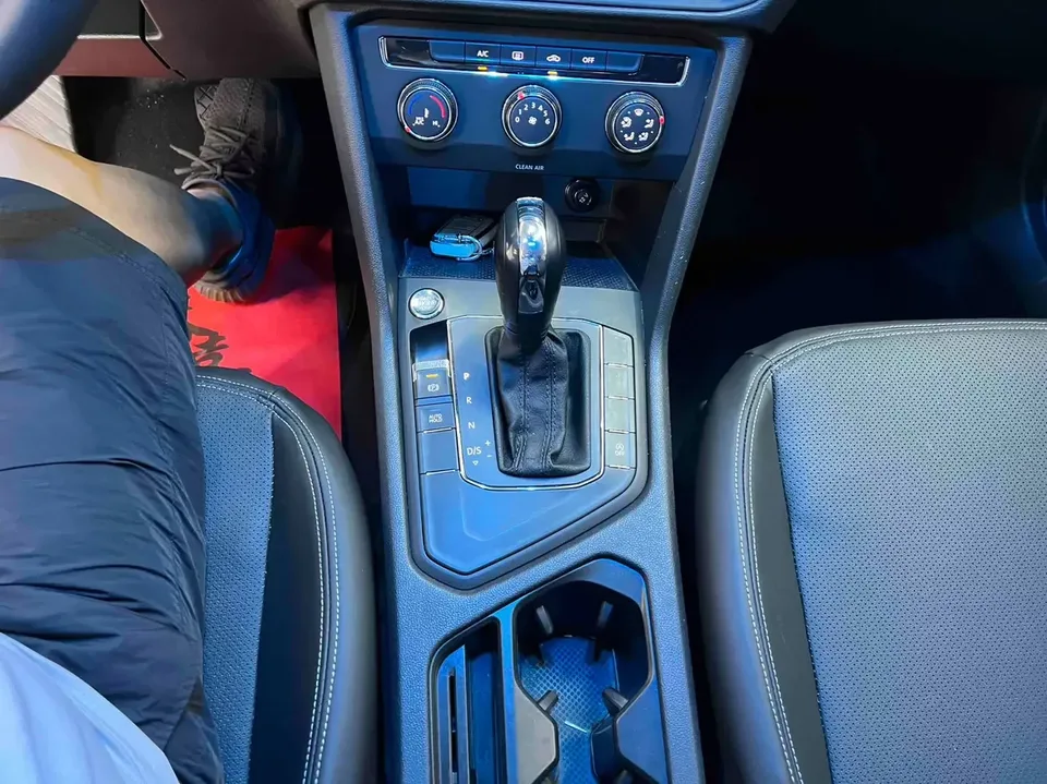 Volkswagen Tharu tuyue 2022 280TSI 2WD Fashion Edition 2022 — thumbnail 5