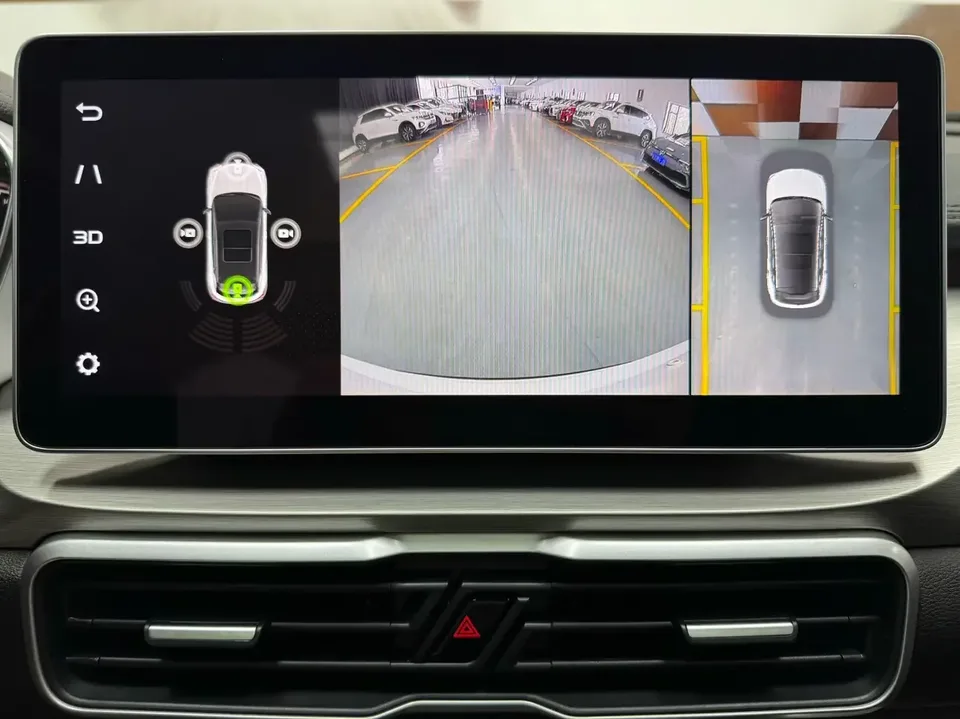 Geely Coolray SX11 Binyue 2021 240T DCT Diamond Edition 2022 — thumbnail 4