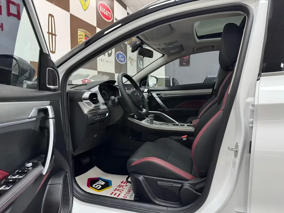 Geely Coolray SX11 Binyue 2021 240T DCT Diamond Edition 2022 — thumbnail 5