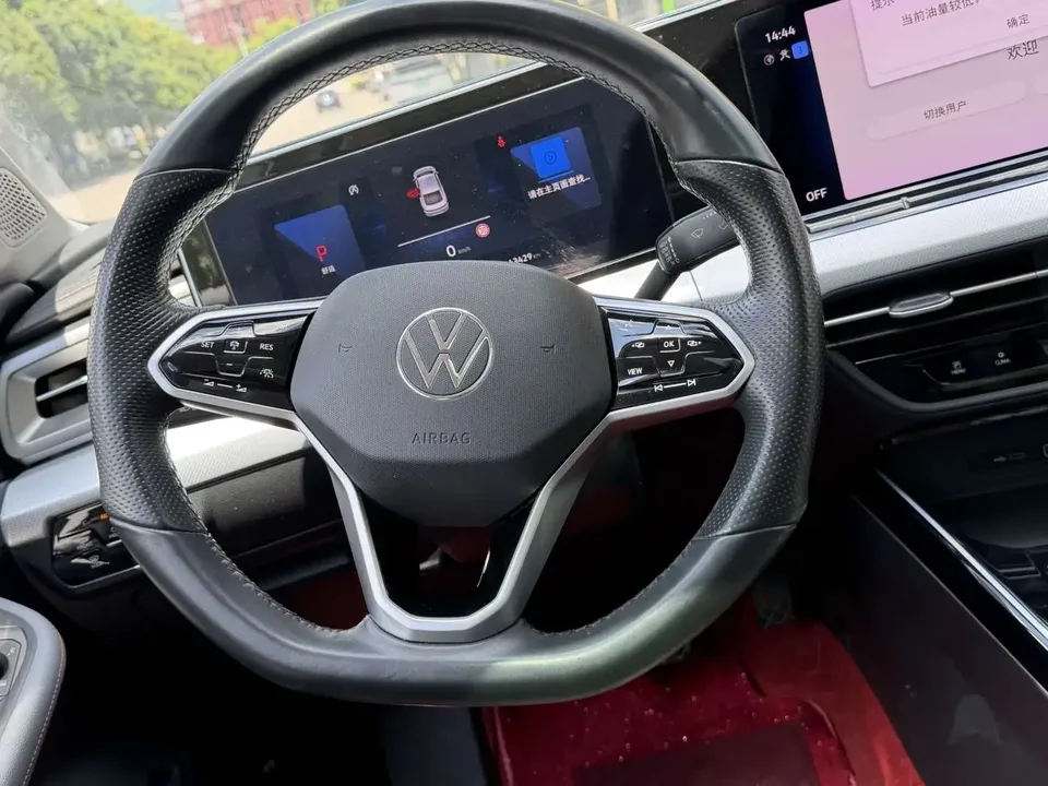 Volkswagen Lamando Lingdu 2022 Lingdu L 280TSI DSG Hot Edition 2023 — thumbnail 4