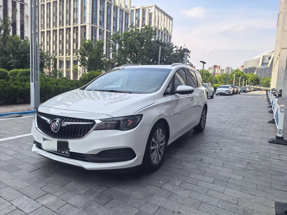 Buick GL6 Buick GL6 2021 323T 2023 — photo 1, buy with delivery to Moscow