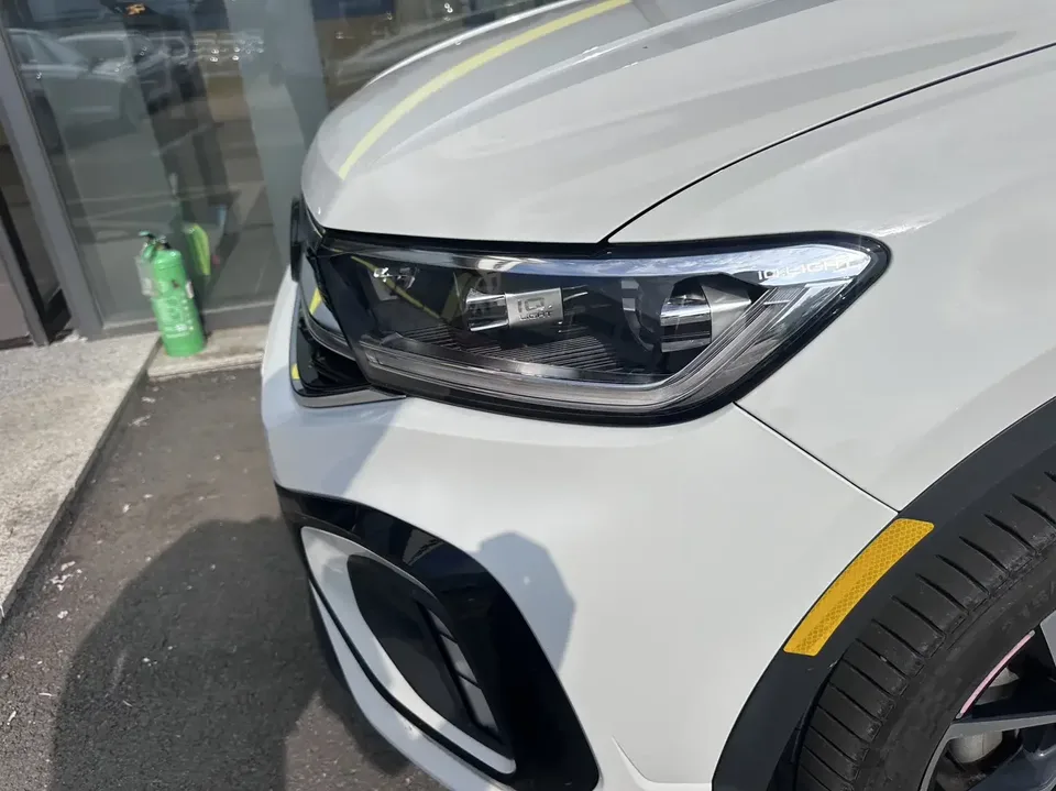 Volkswagen T-Roc TANG 2024 300TSI DSG Chenguang Edition 2024 — миниатюра 2