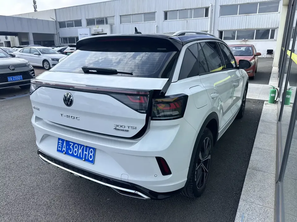 Volkswagen T-Roc TANG 2024 300TSI DSG Chenguang Edition 2024 — миниатюра 4
