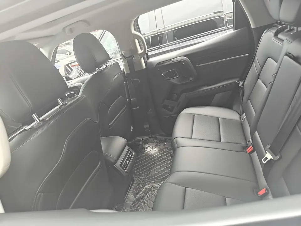 Haval H-Dog Haval Big Dog PLUS 2023 1.5T 2WD Trendy Wild Edition Plus 2024 — thumbnail 5