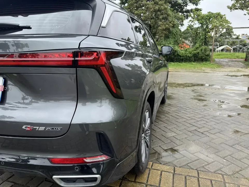 Changan CS75PLUS Changan CS75 PLUS 2023 The third generation 1.5T automatic premium model 2023 — thumbnail 3