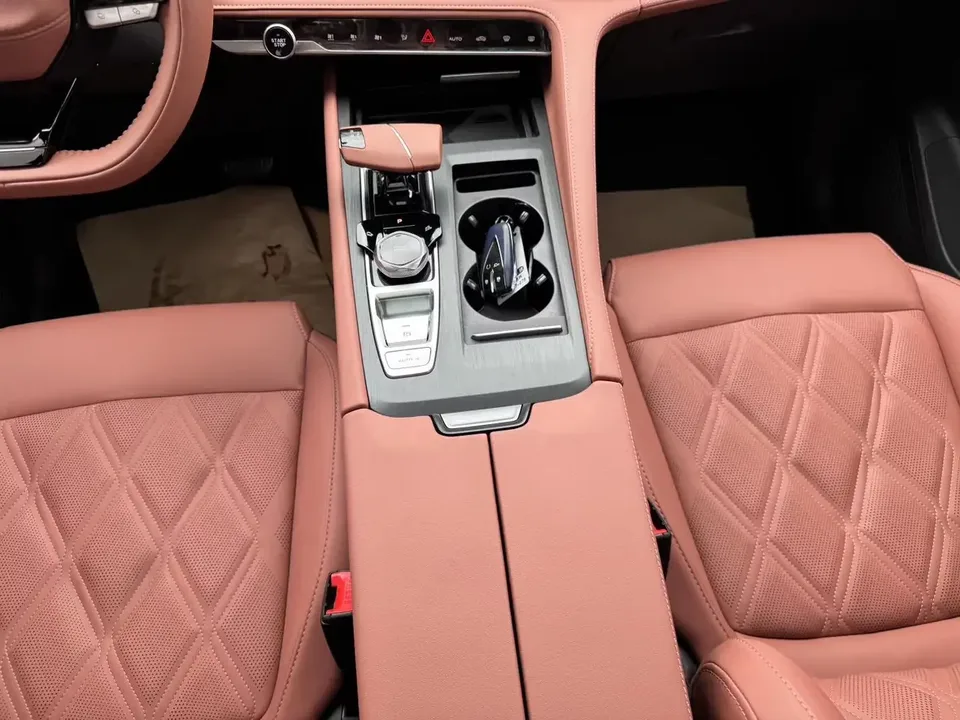 Changan CS75PLUS Changan CS75 PLUS 2023 The third generation 1.5T automatic premium model 2023 — thumbnail 5