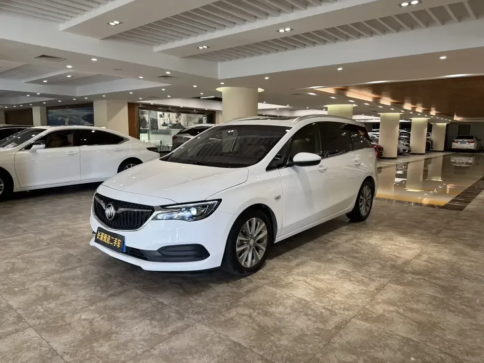 Buick GL6 Buick GL6 2021 323T 2022 — photo 1, buy with delivery to Moscow