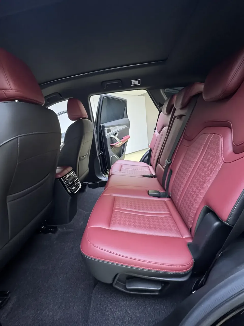 Jetour Jietu X70 PRO Jietu X70 PRO 2023 1.5T DCT Comfortable 5-seater 2023 — миниатюра 5