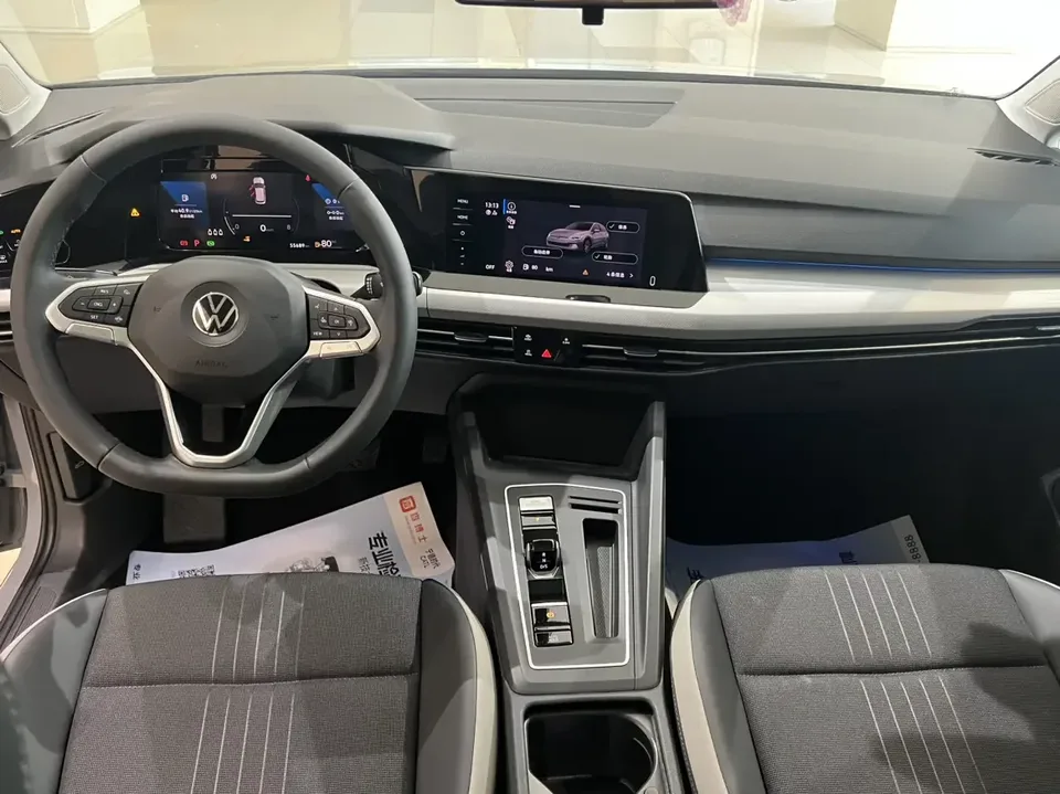 Volkswagen Golf golf 2024 280TSI DSG Pro Enjoy Edition 2024 — thumbnail 4