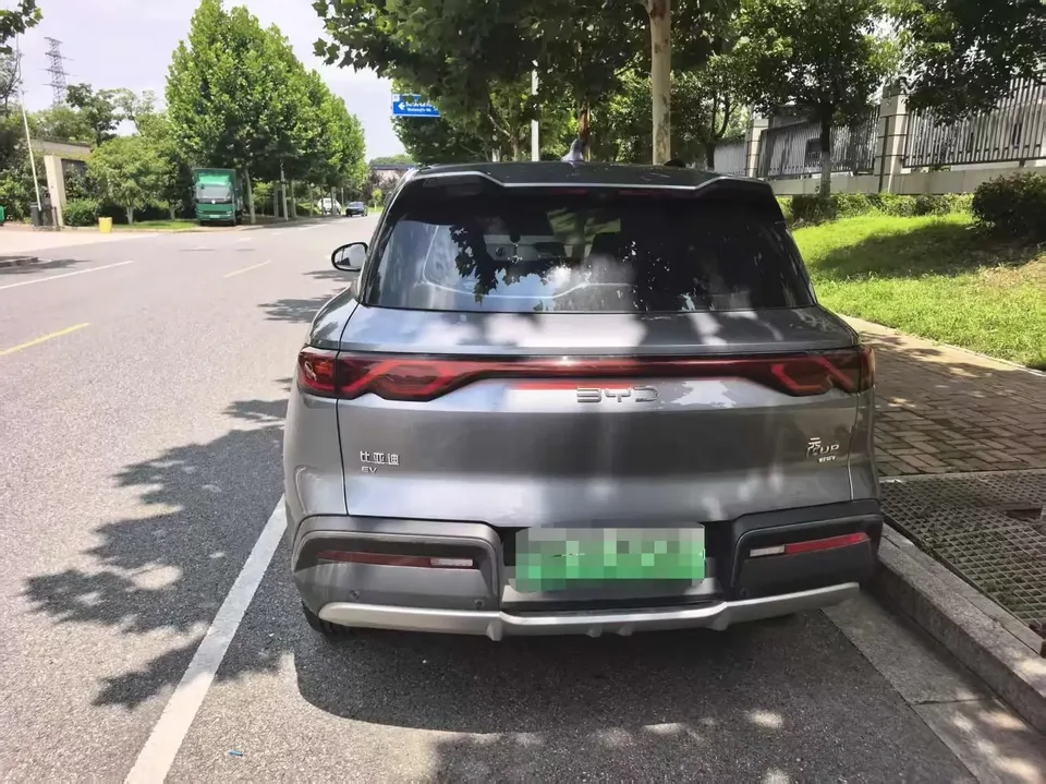BYD Yuan Up Yuan UP 2025 Smart Driving Edition 401KM Vitality Edition 2025 — thumbnail 2