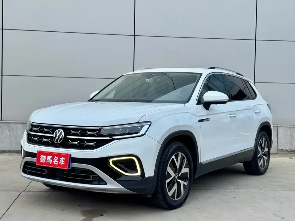 Volkswagen Tayron Tanyue 2023 280TSI 2WD Luxury Plus Advanced Edition 2023 — photo 1, buy with delivery to Moscow