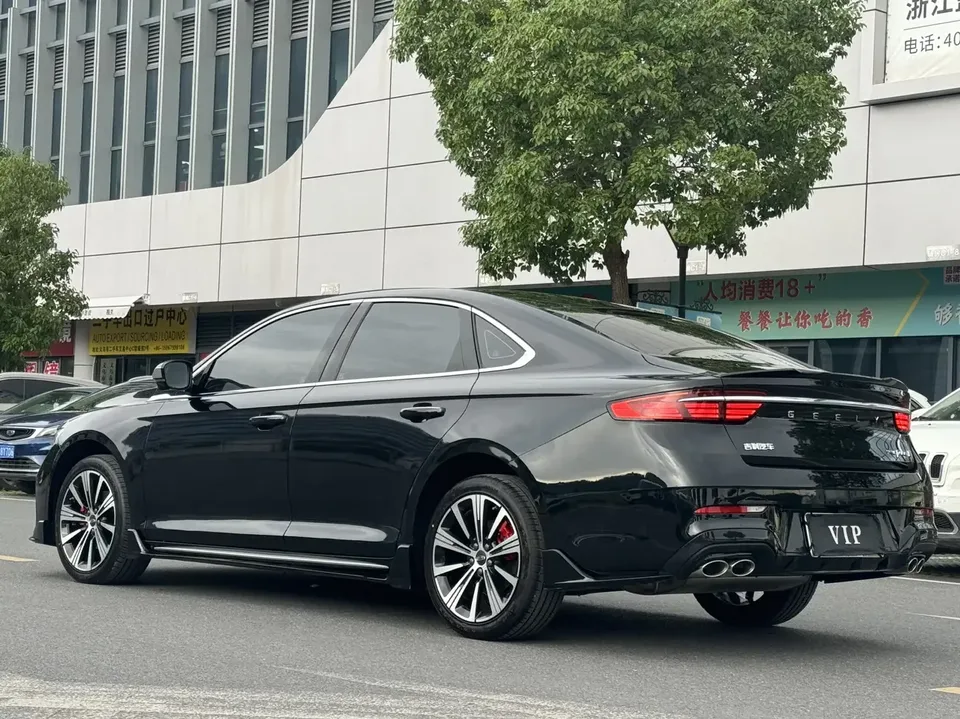 Geely Preface Xing Rui 2026 1.5T Dongfangyao Kunlun Edition 2026 — thumbnail 4