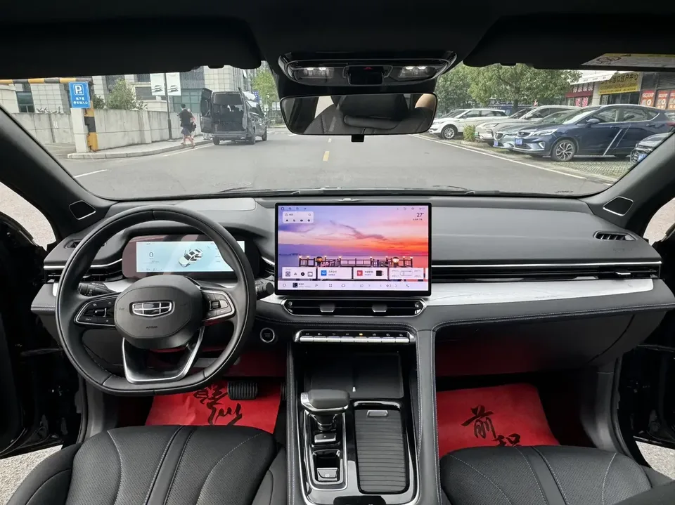 Geely Preface Xing Rui 2026 1.5T Dongfangyao Kunlun Edition 2026 — thumbnail 5