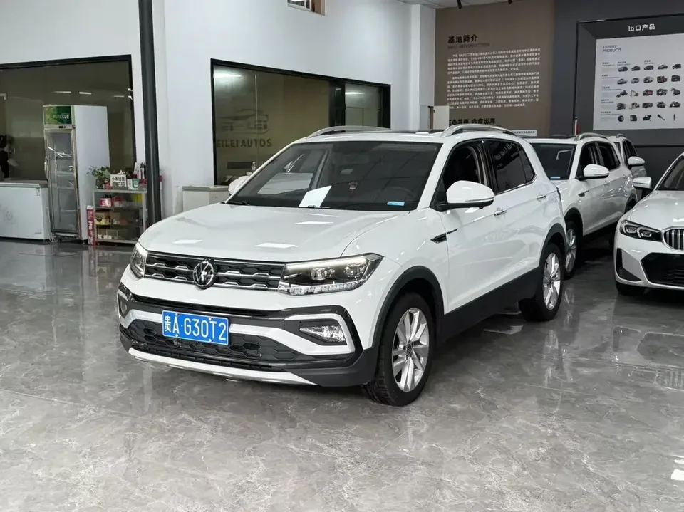 Volkswagen Tu Kai Tu Kai 2022 1.5L Automatic Comfort Edition 2022 — photo 1, buy with delivery to Moscow