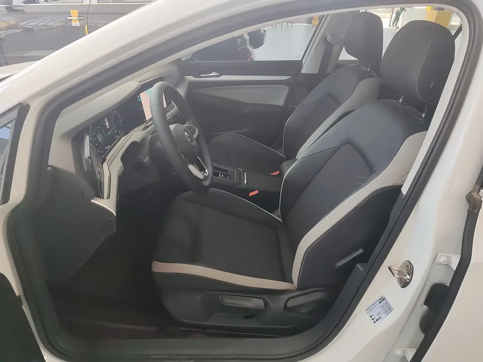 Volkswagen Golf golf 2021 280TSI DSG Pro 2022 — thumbnail 3