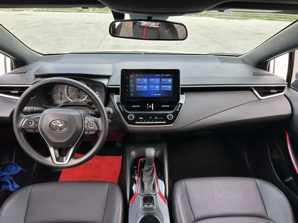 Toyota Levin Lei Ling 2021 185T CVT Sports Edition 2022 — thumbnail 3