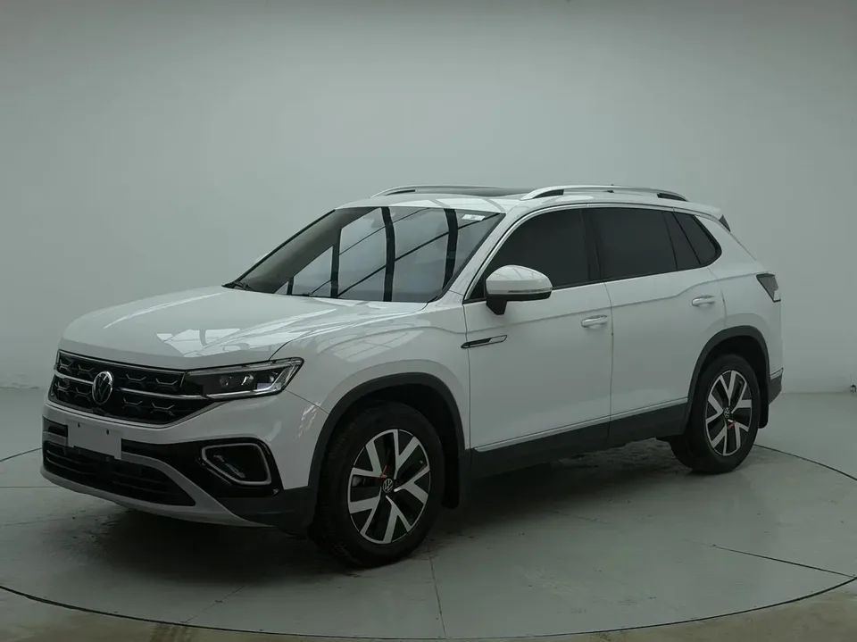 Volkswagen Tayron Tanyue 2023 280TSI 2WD Luxury Plus Advanced Edition 2022 — photo 1, buy with delivery to Moscow