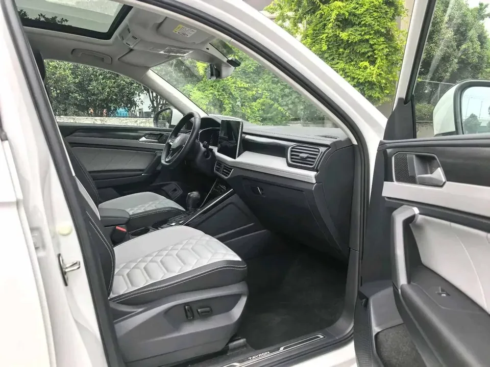 Volkswagen Tayron Tanyue 2023 280TSI 2WD Luxury Plus Advanced Edition 2022 — thumbnail 4