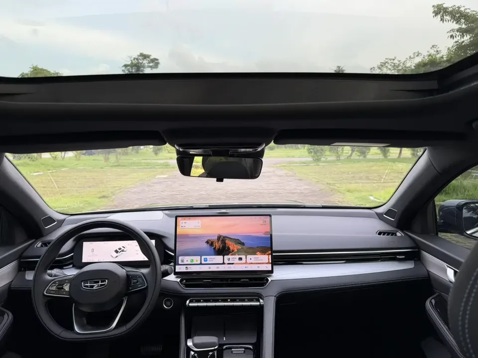 Geely Preface Xing Rui 2026 1.5T Dongfangyao Kunlun Edition 2026 — thumbnail 4