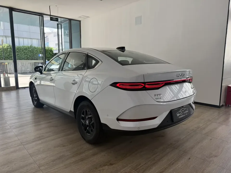 BYD Qin PLUS DM Qin PLUS DM 2025 DM-i 120KM Intelligent Driving Edition 2025 — thumbnail 4
