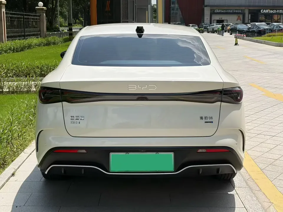 BYD Seal 06DM Seal 06DM 2025 DM-i 80KM Deluxe Smart Driving Edition 2025 — thumbnail 2