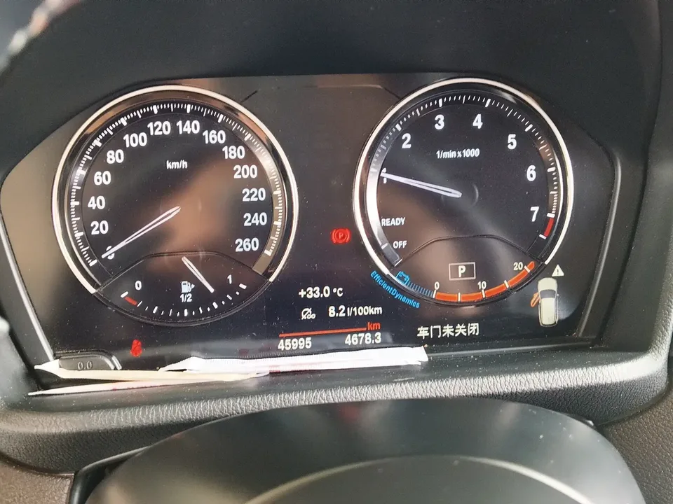 BMW X1 BMW X1 2022 sDrive20Li Fashion 2023 — миниатюра 4