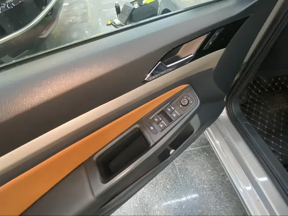 Volkswagen Bora Bora 2024 280TSI DSG Comfort Edition 2024 — thumbnail 5