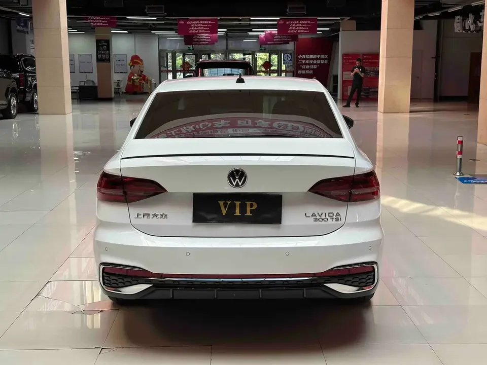 Volkswagen Lavida Lavida 2024 300TSI DSG Starry Sky Leading Edition 2024 — thumbnail 2