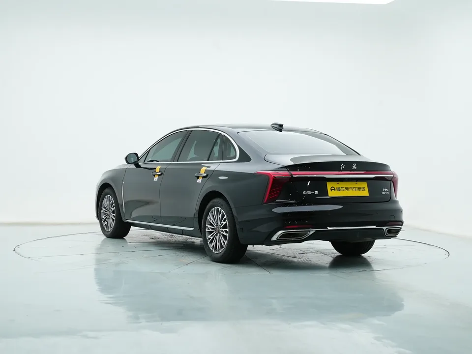 Hongqi H5 Hongqi H5 2024 1.5T DCT Zhilian Qiyun Edition 2024 — thumbnail 2