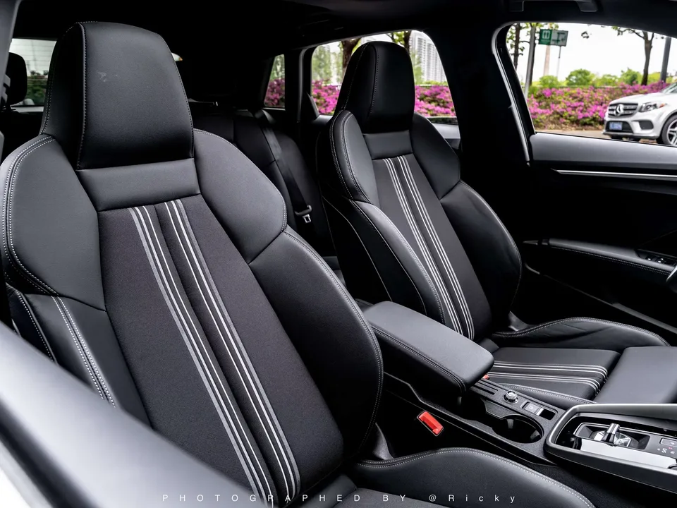 Audi A3 Audi A3 2024 Sportback 35 TFSI Stylish and sporty 2024 — thumbnail 5