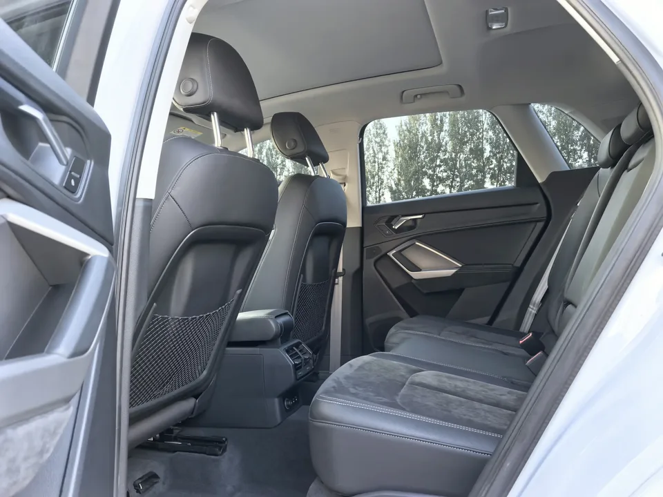 Audi Q3 Audi Q3 2022 35 TFSI Stylish Dynamic 2022 — thumbnail 5