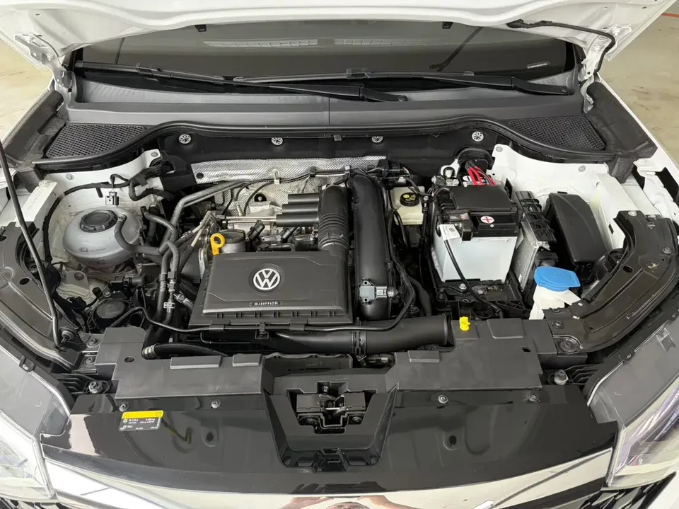 Jetta VS7 Jetta VS7 2022 Panda Edition 1.4T Automatic Honor Edition Pro 2022 — thumbnail 3