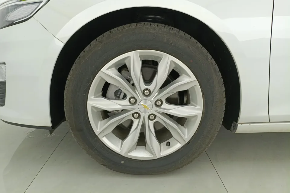 Chevrolet Malibu Xl Malibu XL 2023 1.5T Sharp Edition 2026 — thumbnail 3