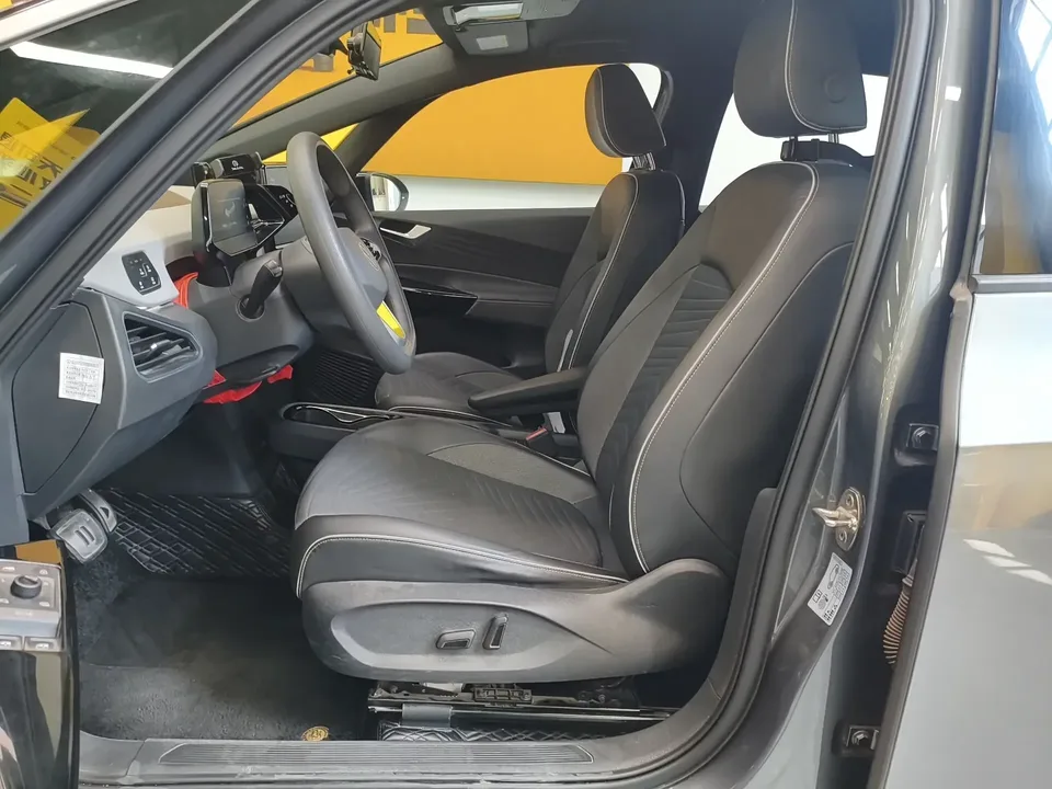 Volkswagen ID.3 Volkswagen ID.3 2023 Upgraded Pure Smart Edition 2024 — thumbnail 3