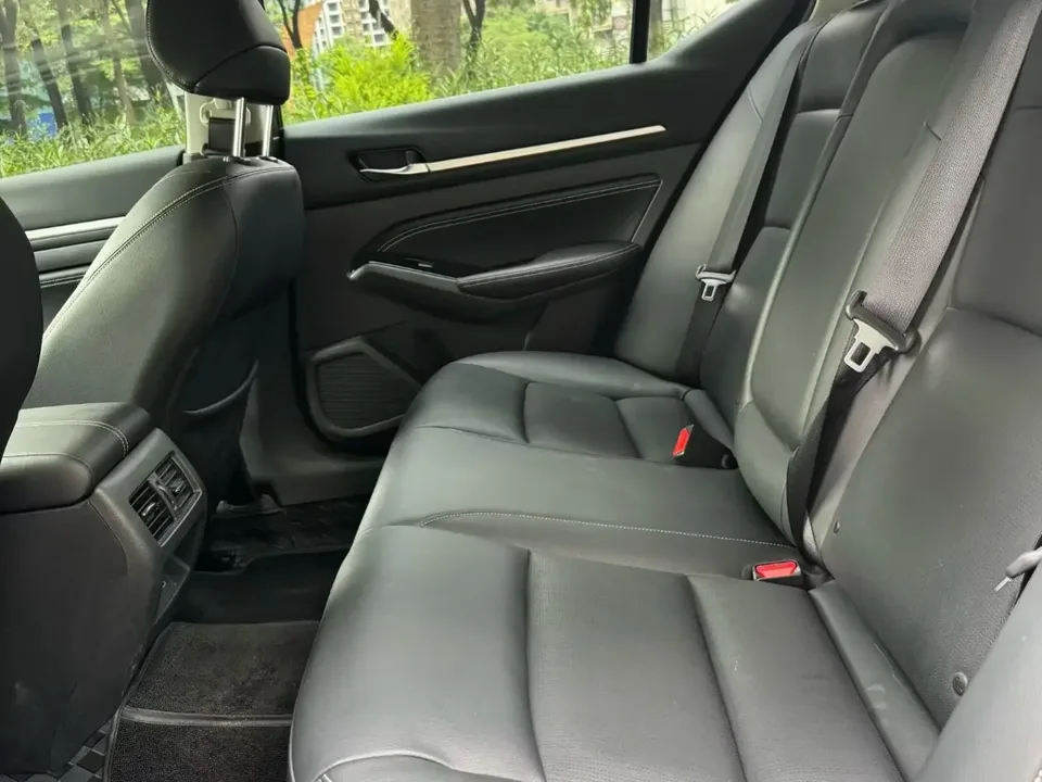 Nissan Altima Sound of nature 2024 2.0L XE True Edition 2024 — thumbnail 3