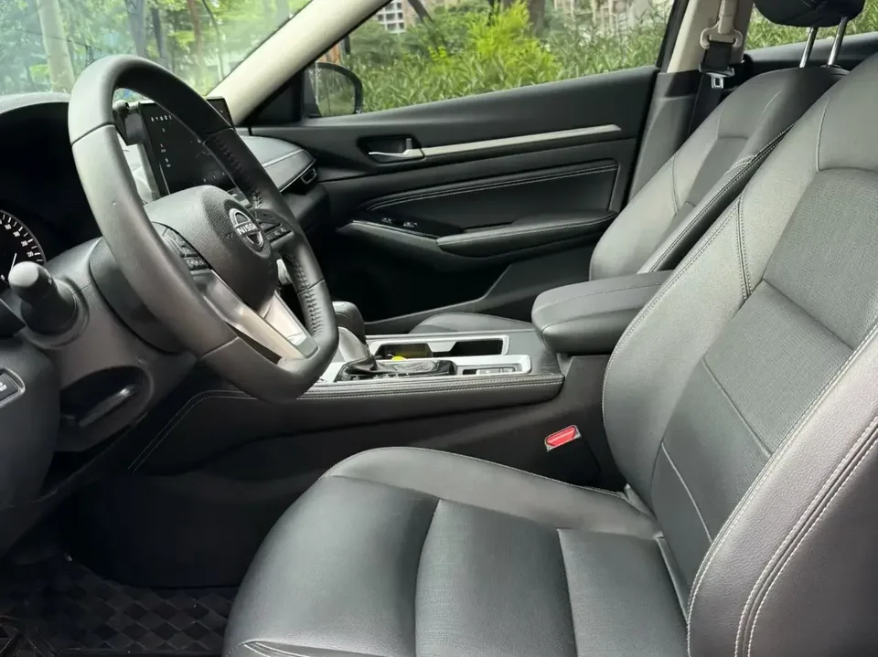 Nissan Altima Sound of nature 2024 2.0L XE True Edition 2024 — thumbnail 5