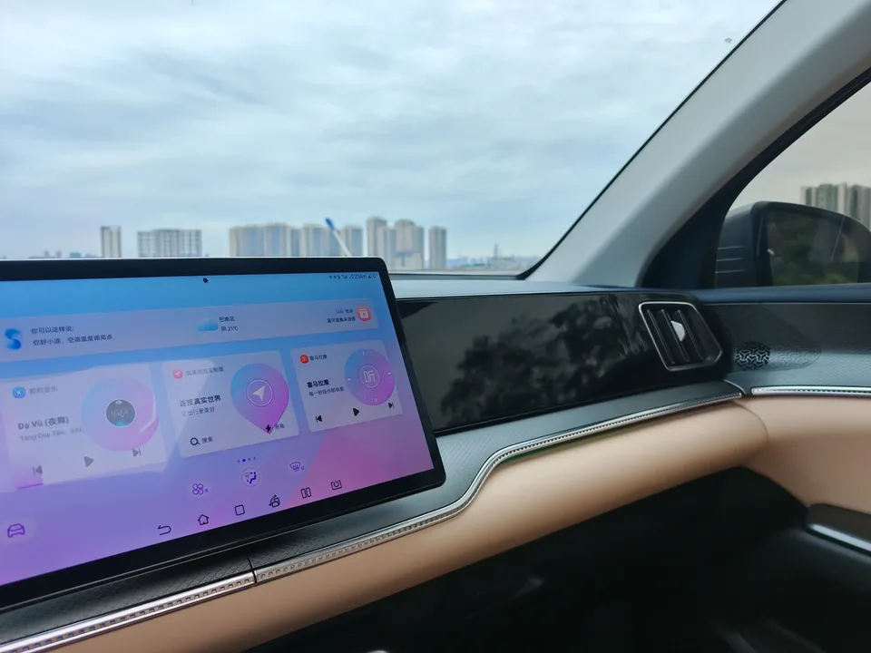 BYD Song Pro DM Song Pro DM 2025 Second generation DM-i 115KM Beyond 2025 — thumbnail 3