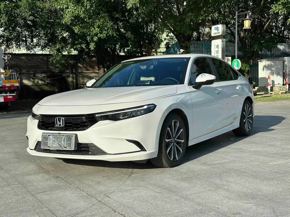 Honda Integra Style 2023 240TURBO CVT Deluxe Edition 2025 — photo 1, buy with delivery to Moscow