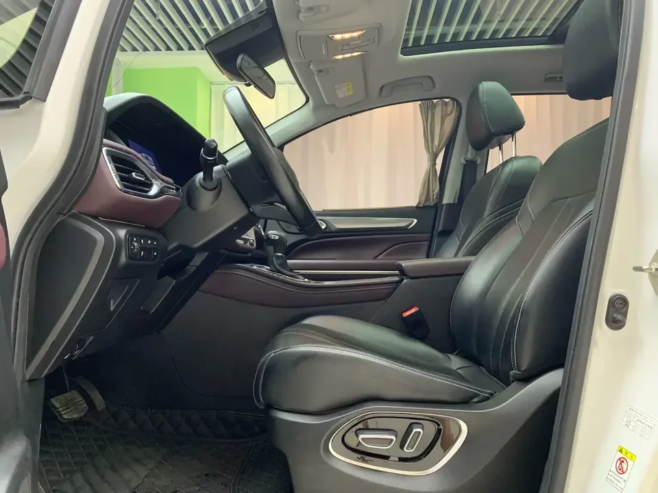 GAC Trumpchi M6 Trumpchi M6 2021 Pro 270T AT Premium Edition 2022 — thumbnail 4