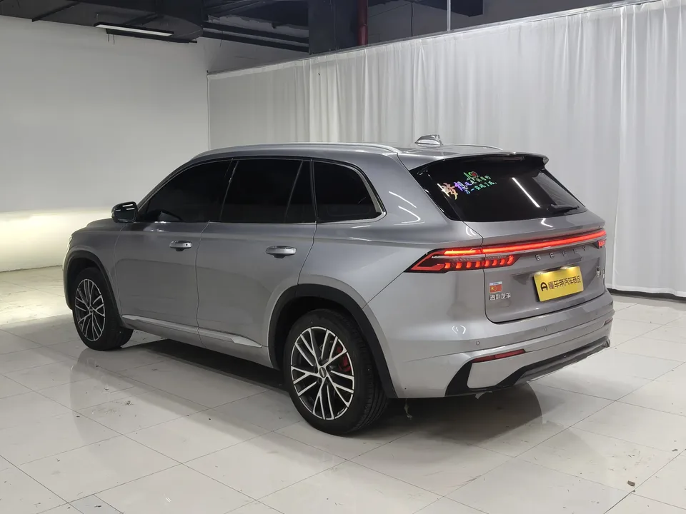Geely Monjaro Xingyue L 2024 Hybrid 1.5T Nebula Edition 2025 — thumbnail 2