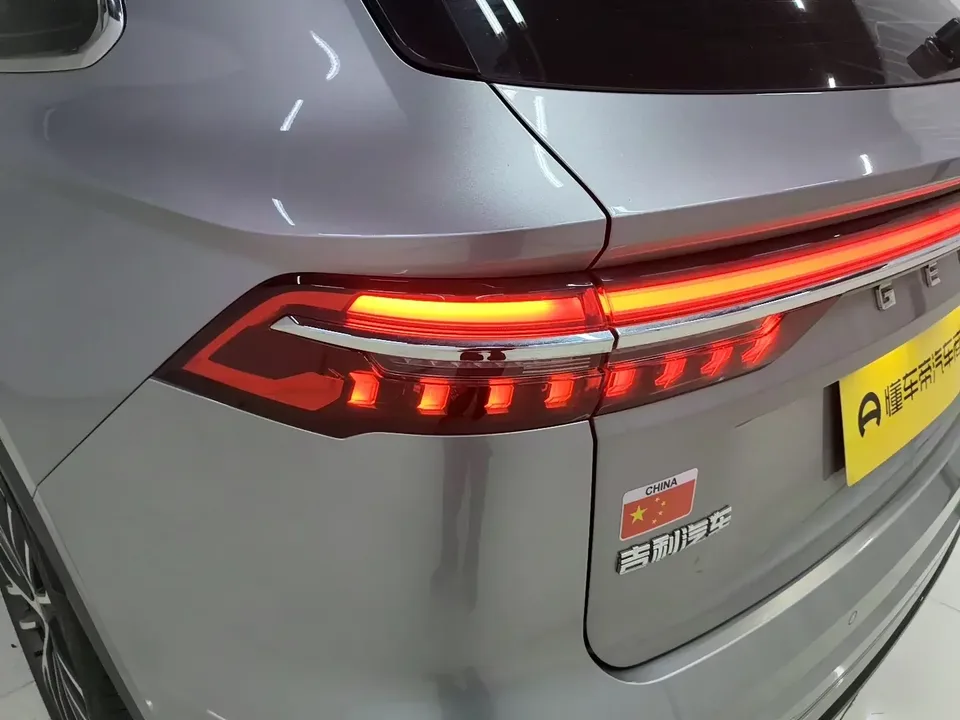 Geely Monjaro Xingyue L 2024 Hybrid 1.5T Nebula Edition 2025 — thumbnail 4